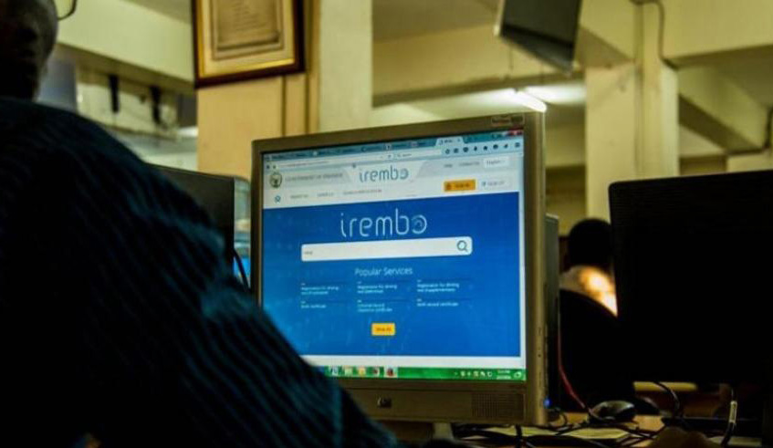 Abanyarwanda baba mu mahanga basabiwe koroherezwa gusabira serivisi ku Irembo