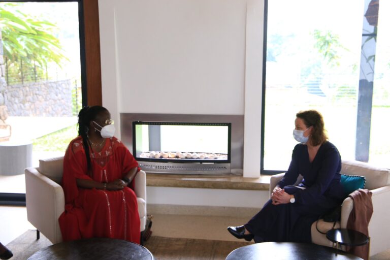 Suwede yashimye Politiki y’u Rwanda yo kurengera ibidukikije