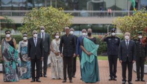 Perezida Kagame yagaragaje umwenda ukomeye wasizwe n’Intwari z’u Rwanda