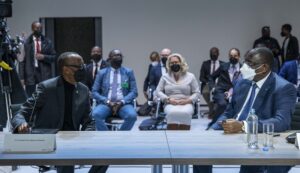 COVID-19: Perezida Kagame mu nama itangaza amacupa y’inkingo zikorewe muri Afurika