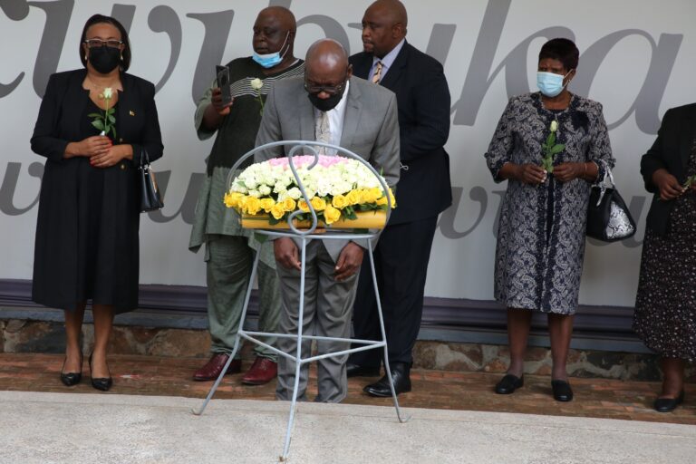 Abasenateri bo muri Zimbabwe baje kwigira ku  Rwanda