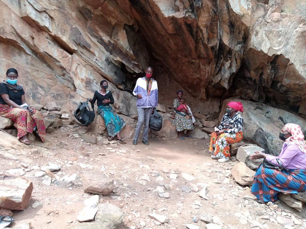 Kamonyi: Abantu 9 bafashwe basenga barenze ku mabwiriza yo kwirinda COVID-19