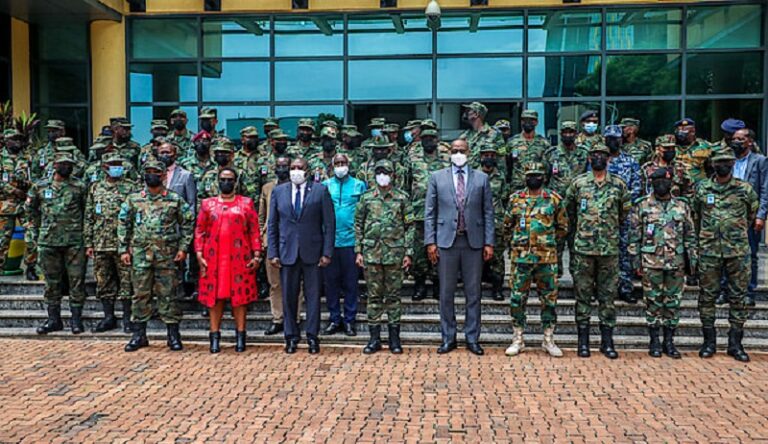 Abiga mu Ishuri Rikuru rya Gisirikare batangiye urugendoshuri mu Rwanda hose￼