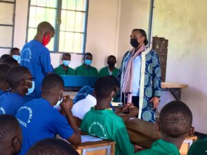 MINEDUC yatangiye gusura amashuri isuzuma ibibangamiye ireme ry’uburezi