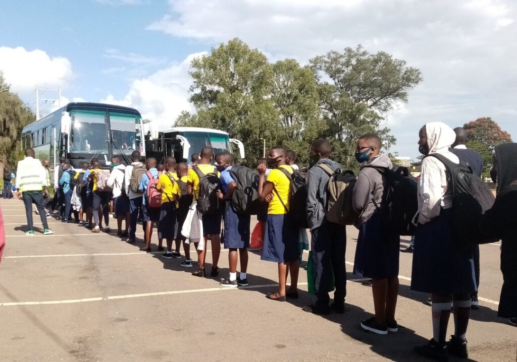 NESA yatangaje ingengabihe y’ingendo z’abanyeshuri bajya mu biruhuko