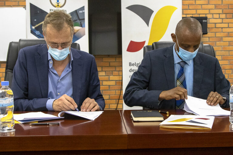 Rwanda FDA yungutse abafatanyabikorwa mu rugendo rwo kwemerwa na OMS