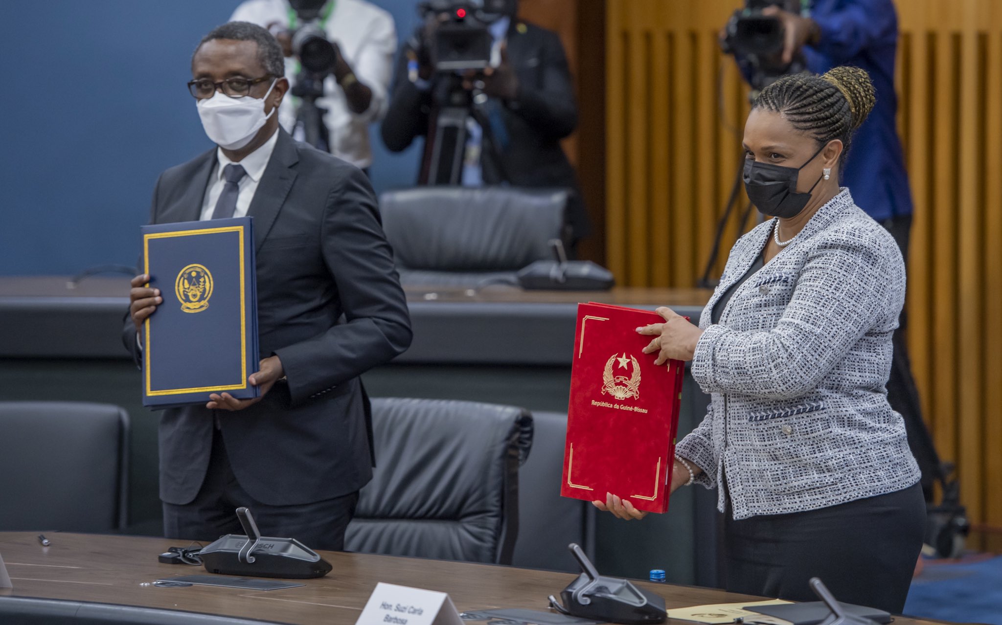 Hitezwe byinshi ku masezerano u Rwanda rwasinyanye na Guinea Bissau