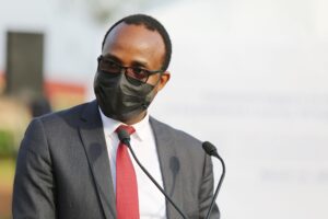 Uburezi bubera mu ishuri, bugakomereza mu rugo-MINEDUC