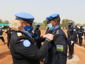 Sudani y’Epfo: Abapolisi b’u Rwanda bambitswe Imidari y’ishimwe
