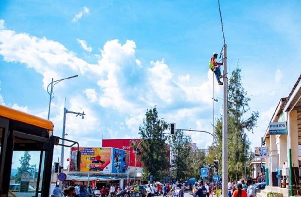 REG yijeje ko ibura ry’umuriro rya hato na hato riri hafi kuba amateka
