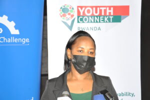 Youthconnekt: Minisitiri Mbabazi yasabye urubyiruko kutiruka inyuma y’amafaranga