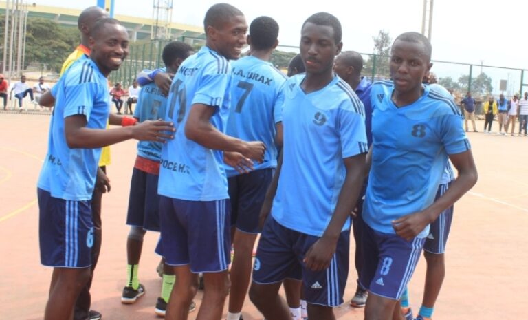 Handball: Hagiye gutangira shampiyona izakinwa mu buryo bushya