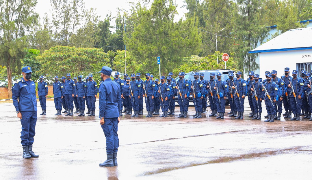 IGP Dan Munyuza yahaye impanuro abapolisi bitegura kujya muri UNMISS
