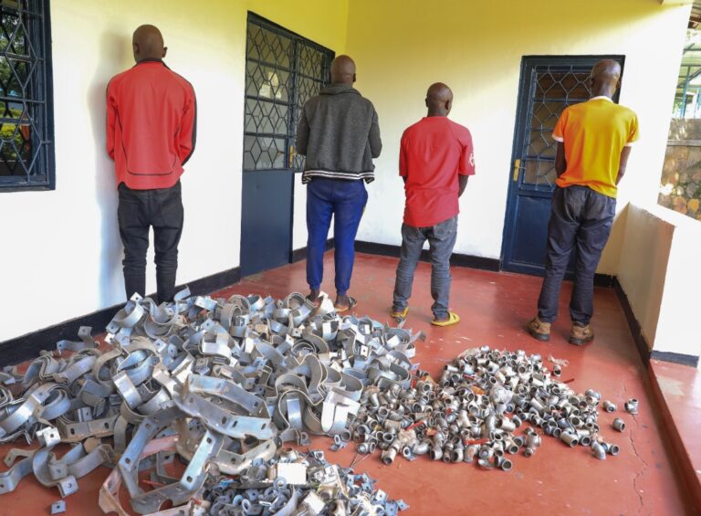 Hagarujwe ibyuma byibwe ikigo cyo muri Korea cyubaka iminara mu Rwanda