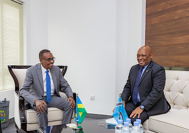 Minisitiri w’Ingabo wa Botswana mu ruzinduko rw’akazi mu Rwanda