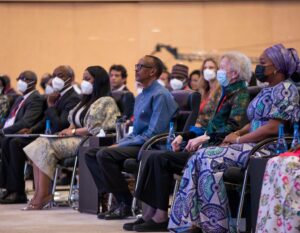 Imyuka iva muri Afurika si yo ihumanya ikirere-Perezida Kagame