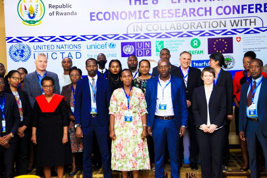 Kigali: COVID-19 iragereranywa n’isomo ryo kuziba icyuho mu bukungu