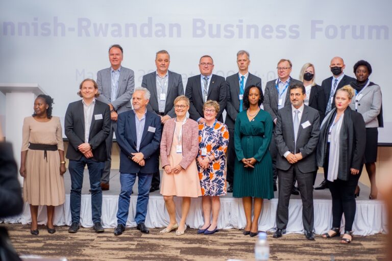 Ubucuruzi bwo muri Finland buraharurirwa amayira mu Rwanda
