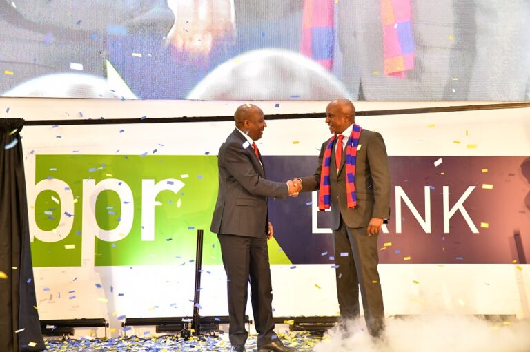 Minisitiri w’Intebe yafunguye BPR Bank Rwanda ashimira KCB Group