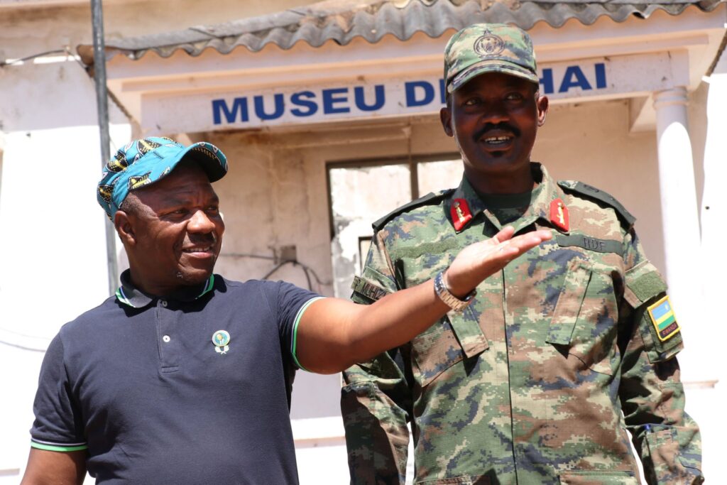 Guverineri wa Cabo Delgado yasuye Inzego z’umutekano z’u Rwanda