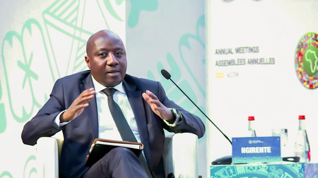 Minisitiri w’Intebe yahagarariye Perezida Kagame mu nama ya AfDB