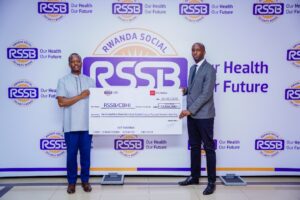 AHF Rwanda yashyikirije RSSB  miliyoni 133frw yo gushyigikira Mituweli