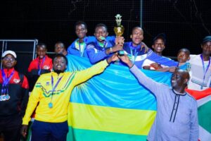 Tennis: Ikipe y’ u Rwanda na Kenya  zegukanye ibikombe mu batarengeje imyaka 14 na 16