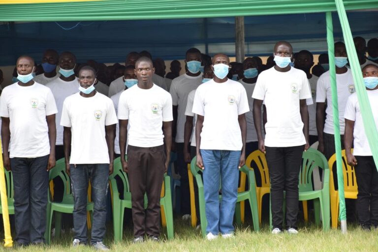 Musanze: 735 bari abarwanyi basoje amasomo abasubiza mu buzima busanzwe