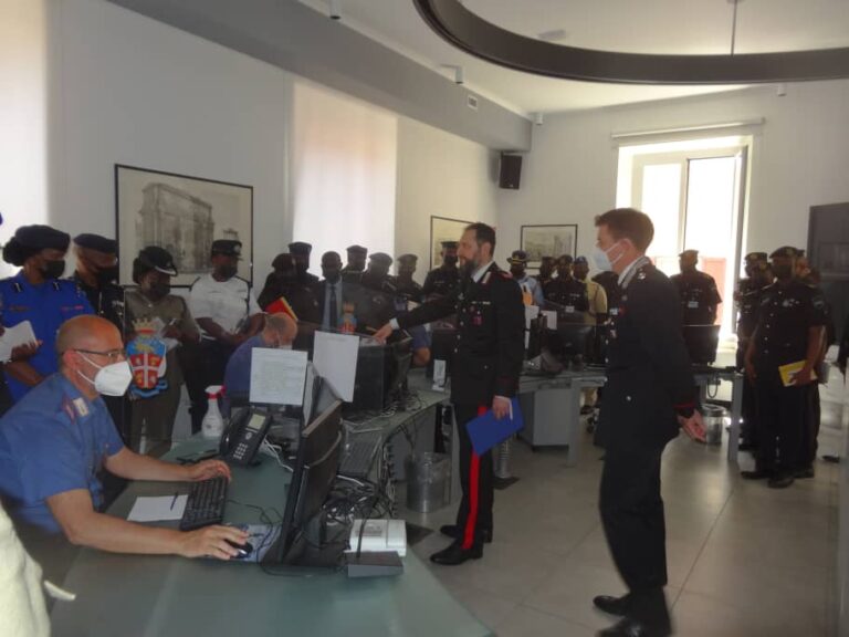 Ba Ofisiye biga mu Ishuri rya Polisi y’u Rwanda mu rugendoshuri mu Butaliyani