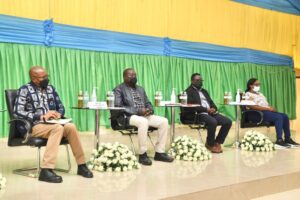 Rusizi: Abayobozi bibukijwe ko kuzuza inshingano neza bisaba ubufatanye