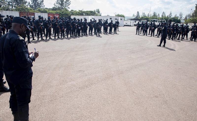 Abapolisi b’u Rwanda bagiye muri Santarafurika bahawe impanuro