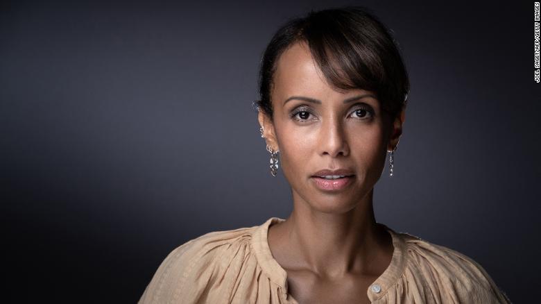 Sonia Rolland arakorwaho iperereza kubera inzu yahawe na Omar Bongo