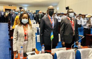 IGP Munyuza n’uhagarariye RIB bitabiriye inama ya Interpol muri Benin