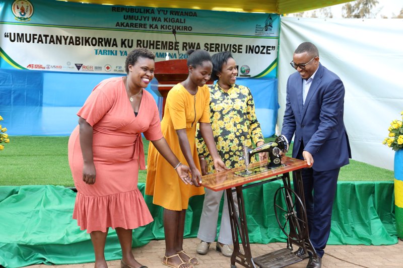 Minisitiri Rwanyindo yasabye JADF ya Kicukiro kunoza ibyo ikora