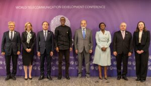 Perezida Kagame yasabye gushyira imbere urubyiruko mu  iterambere ry’ikoranabuhanga