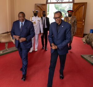 Perezida Kagame yanenze ukwiyobagiza kwa Tshisekedi wa RDC