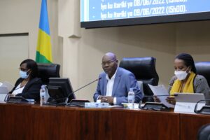 Sena yashimiye Perezida Kagame kubera CHOGM yagenze neza