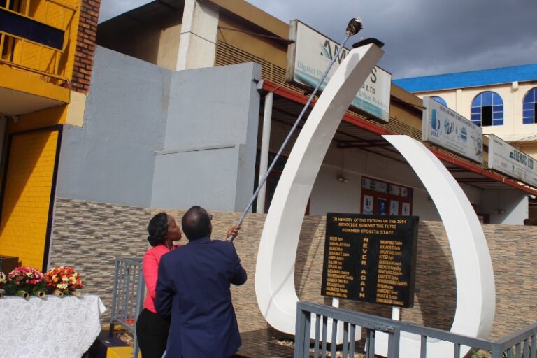 Kigali: Hibutswe abakozi bakoreraga Iposita bazize Jenoside