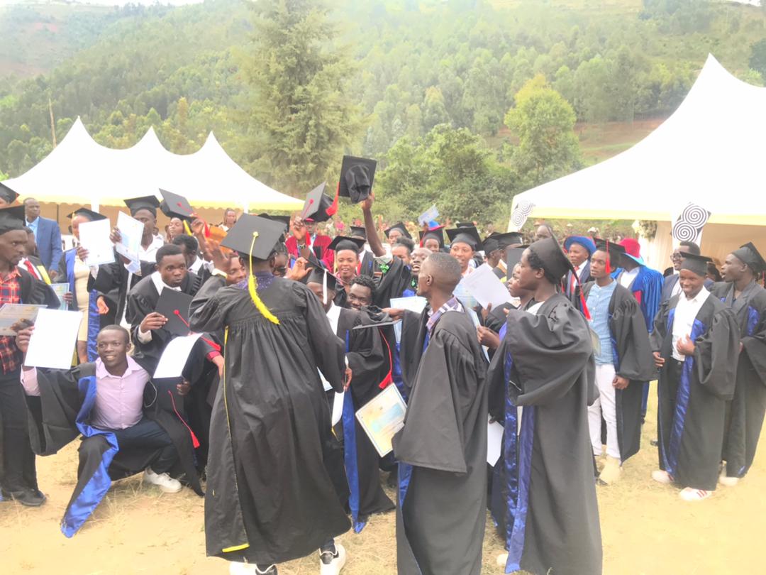 Leta y’u Rwanda irashimirwa guteza imbere imyuga n’ubumenyi ngiro