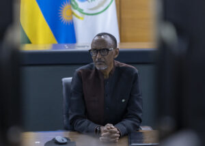 Perezida Kagame yashimye uko Uhuru Kenyatta yayoboye APR Forum