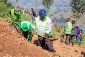 Burera: Barashishikarizwa kubyaza umusaruro ibikorwa Leta ibegereza