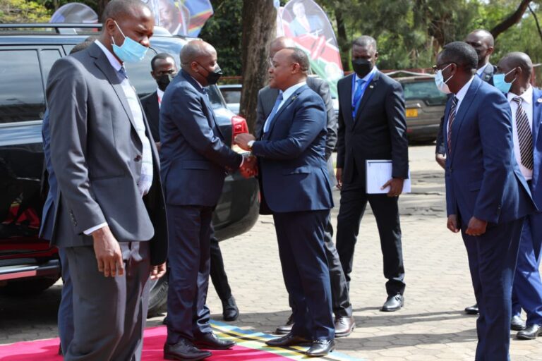 Dr. Ngirente yahagarariye Perezida Kagame mu nama y’Abakuru b’Ibihugu bya EAC