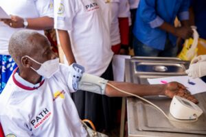 Abivuza umuvuduko w’amaraso barembye babera umutwaro u Rwanda