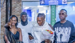 Umuririmbyi Singah yageze i Kigali