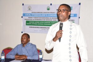Gatsibo: Amashyiga arondereza ibicanwa 70,000 azafasha kubungabunga ibidukikije