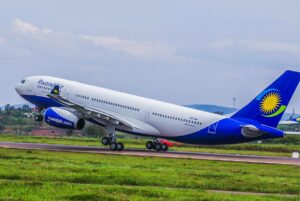 RwandAir igiye kogoga ikirere cya Austria