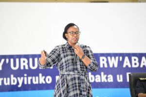 Abakorerabushake ni ingenzi mu iterambere ry’umuturage-MINALOC