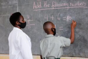 Byinshi kuri miliyari 134 Frw zagenewe kubaka ubushobozi bwa mwarimu