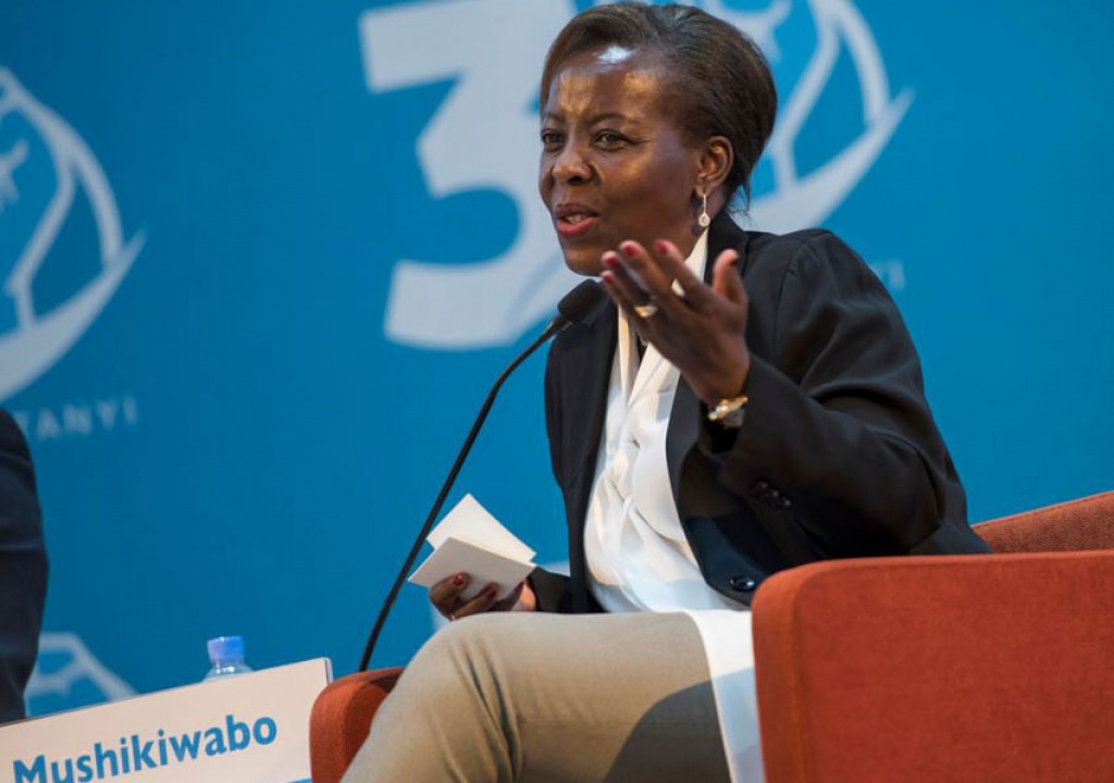 Louise Mushikiwabo, mu bazita izina abana b’ingagi 20 bavutse uyu mwaka