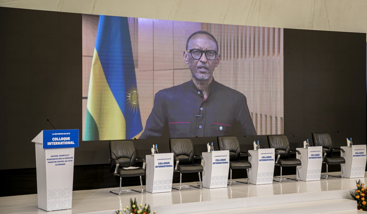 Amateka mashya y’u Rwanda n’u Bufaransa arimo kwandikwa-Perezida Kagame